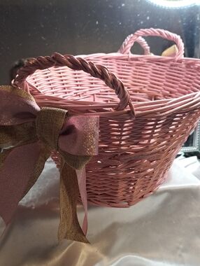 BIG PINK BASKET